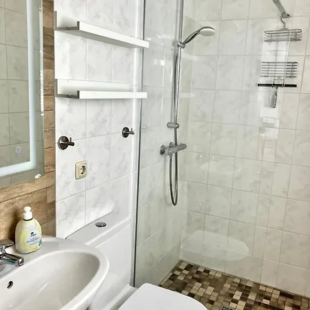 아파트 Greifzu Proeger